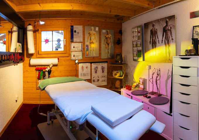 Isabel Pocaterra Massage Magnatur Kandersteg